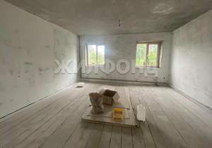 Дом 150м², 2-этажный, участок 6 сот.  