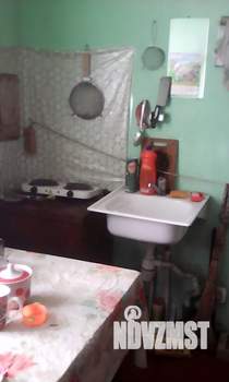 Дом 30м², 1-этажный, участок 3 сот.  