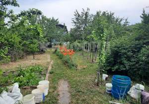 Дом 30м², 2-этажный, участок 6 сот.  