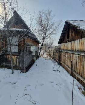 Дом 20м², 2-этажный, участок 10 сот.  