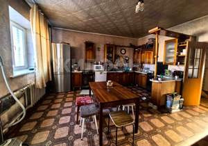 Дом 231м², 2-этажный, участок 10 сот.  