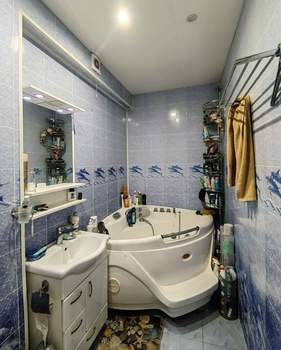 Дом 400м², 2-этажный, участок 20 сот.  