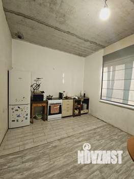 Дом 194м², 1-этажный, участок 7 сот.  