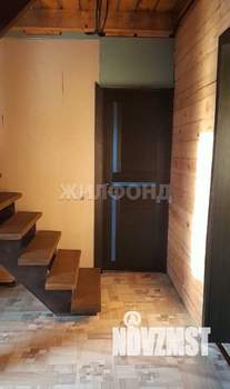 Дом 100м&sup2;, 2-этажный, участок 6 сот.  