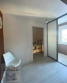 Дом 120м², 2-этажный, участок 4 сот.  