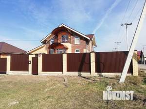 Коттедж 180м², 2-этажный, участок 8 сот.  