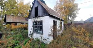 Дом 18м², 2-этажный, участок 8 сот.  