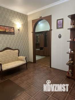 Дом 378м², 2-этажный, участок 15 сот.  