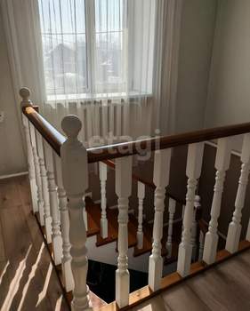 Дом 250м², 2-этажный, участок 12 сот.  