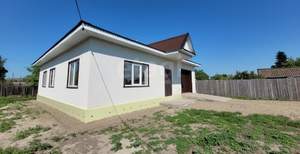 Дом 140м², 1-этажный, участок 6 сот.  
