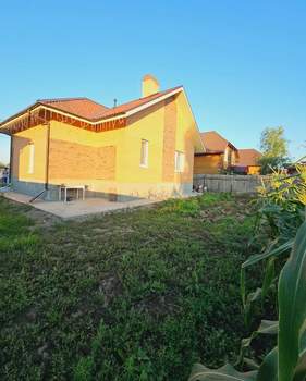 Дом 194м², 1-этажный, участок 7 сот.  