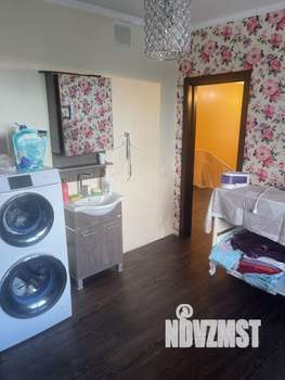 Коттедж 350м², 2-этажный, участок 10 сот.  