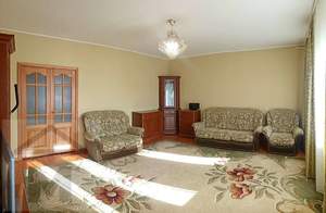 Дом 234м², 2-этажный, участок 10 сот.  