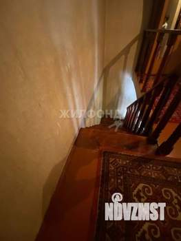 Дом 295м², 3-этажный, участок 12 сот.  