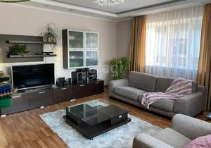 Дом 278м², 2-этажный, участок 10 сот.  