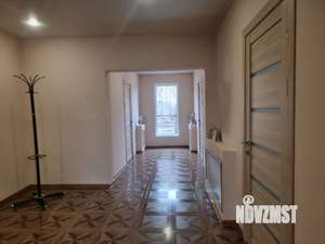 Дом 200м², 2-этажный, участок 15 сот.  