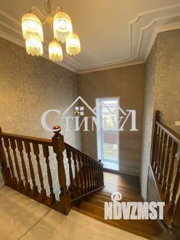 Дом 196м², 2-этажный, участок 12 сот.  