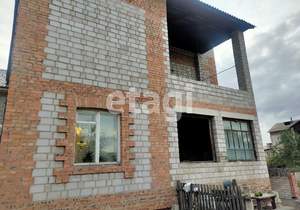 Дом 220м², 2-этажный, участок 8 сот.  