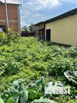 Дом 196м², 2-этажный, участок 12 сот.  