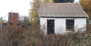 Дом 18м², 2-этажный, участок 8 сот.  