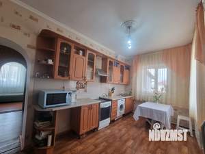 Дом 213м², 2-этажный, участок 1343 сот.  