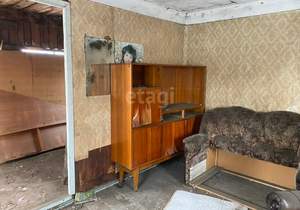 Дом 14м², 2-этажный, участок 6 сот.  