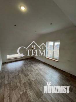 Дом 85м², 2-этажный, участок 10 сот.  