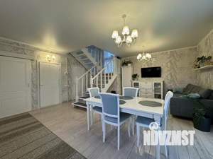 Дом 94м², 2-этажный, участок 12 сот.  