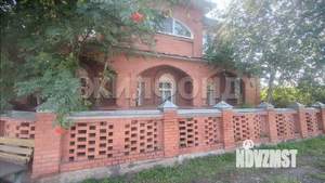 Дом 213м², 3-этажный, участок 20 сот.  