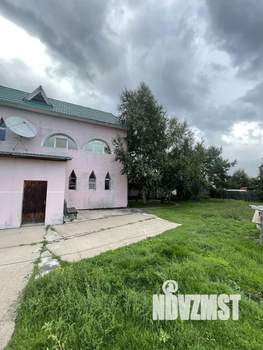 Коттедж 379м&sup2;, 3-этажный, участок 20 сот.  