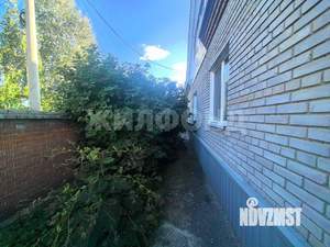 Коттедж 253м², 2-этажный, участок 10 сот.  