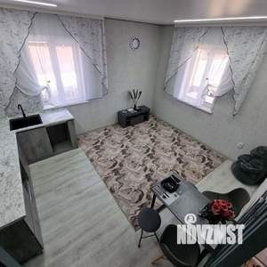 Дом 100м², 2-этажный, участок 10 сот.  