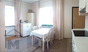 Дом 234м², 2-этажный, участок 10 сот.  