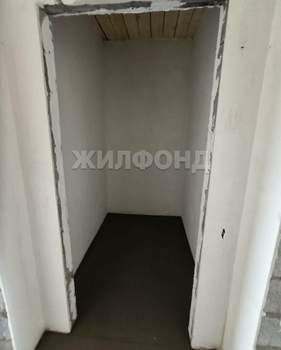 Дом 120м², 2-этажный, участок 8 сот.  
