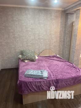 Коттедж 350м², 2-этажный, участок 10 сот.  