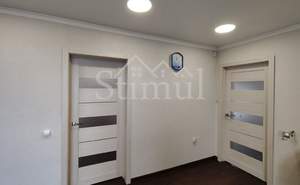 Дом 190м², 2-этажный, участок 6 сот.  