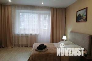 1-к квартира, посуточно, 35м2, 4/9 этаж