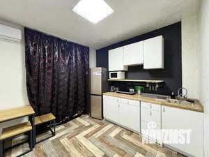 1-к квартира, посуточно, 37м2, 1/1 этаж