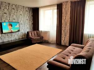 1-к квартира, посуточно, 43м2, 1/1 этаж