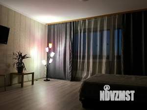 1-к квартира, посуточно, 42м2, 4/12 этаж