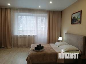 Студия квартира, посуточно, 36м2, 4/9 этаж