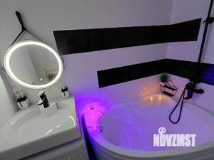 Студия квартира, посуточно, 35м2, 2/9 этаж