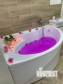 Студия квартира, посуточно, 40м2, 9/9 этаж