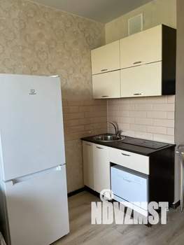 Студия квартира, посуточно, 28м2, 3/9 этаж