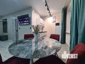 1-к квартира, посуточно, 40м2, 1/1 этаж