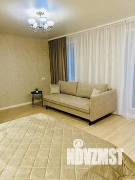 1-к квартира, посуточно, 38м2, 5/10 этаж