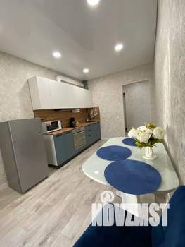 1-к квартира, посуточно, 40м2, 5/5 этаж