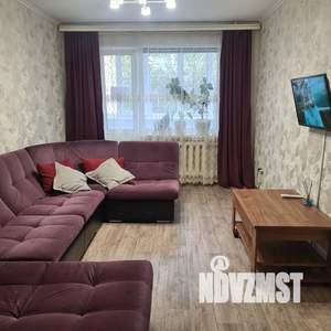 2-к квартира, посуточно, 44м2, 2/5 этаж