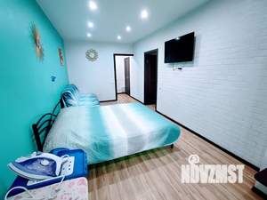 1-к квартира, посуточно, 37м2, 8/12 этаж