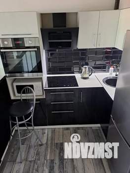 Студия квартира, посуточно, 40м2, 7/7 этаж